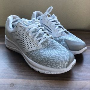 JORDAN MEN TRAINER ST Sneakers BRAND NEW